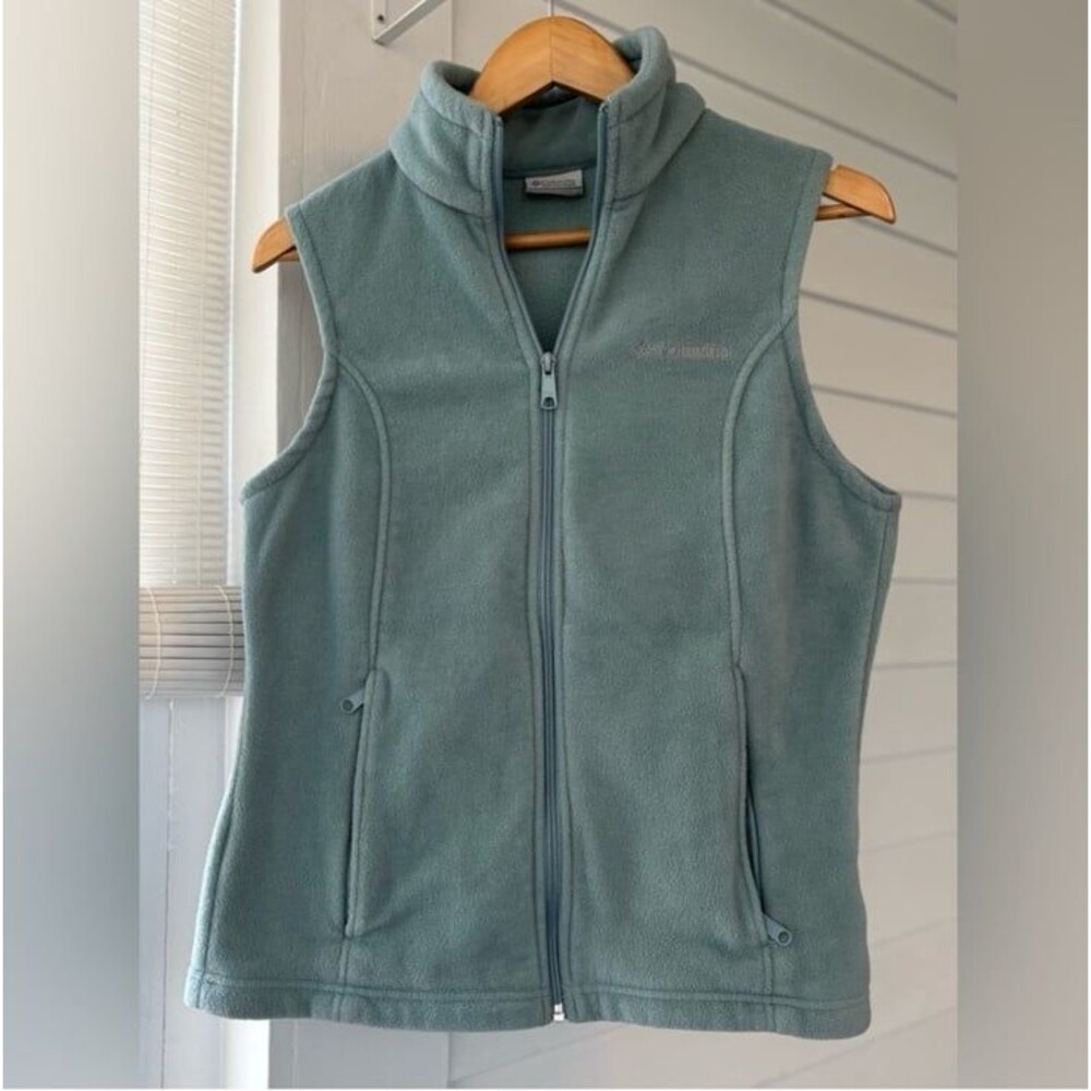Columbia Women’s Teal Fleece Vest